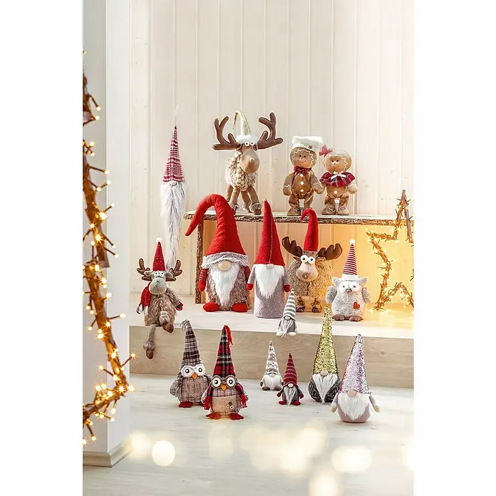 Weihnachtszwerg Weihnachtsmann mit langer Mütze - Textil, Weiß/Rot, Höhe: 52 cm - Vielfältige Auswahl an festlichen Weihnachtsdekorationen, darunter Gnomfiguren, Elche und Lebkuchenfiguren, die eine warme und einladende Atmosphäre schaffen.