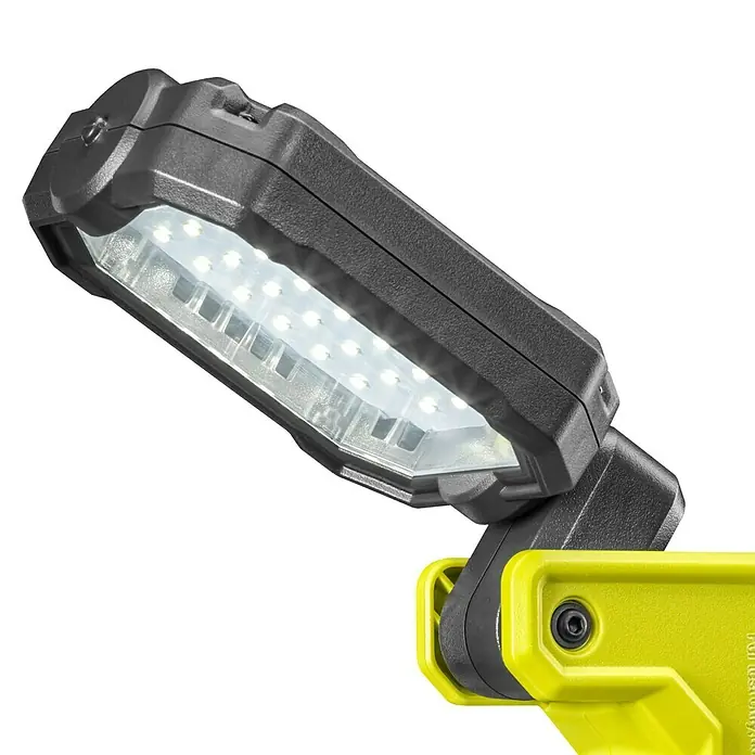 Ryobi ONE+ LED-Arbeitsleuchte RMTL18-0 - 1.500 lm, Ohne Akku - Eine Nahaufnahme einer akkubetriebenen LED-Arbeitsleuchte, die helles, fokussiertes Licht für Baustellen oder Heimwerkerprojekte bietet.