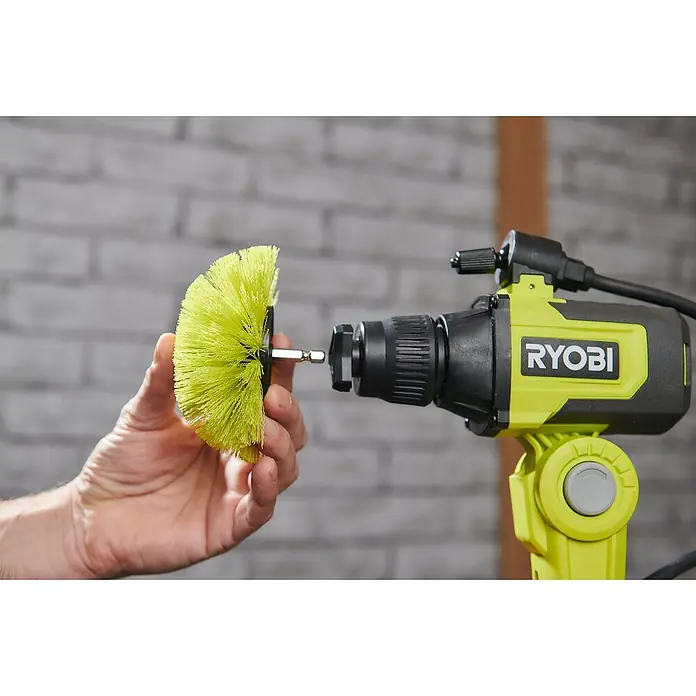 Ryobi Ersatzbürstenkopf RACLRM110 - Standard, Passend für: Ryobi Akku-Reinigungsbürste RSCR4 - Bürstenaufsatz für eine Bohrmaschine der Marke Ryobi. Ideal zum Reinigen von Oberflächen und schwer zugänglichen Stellen.