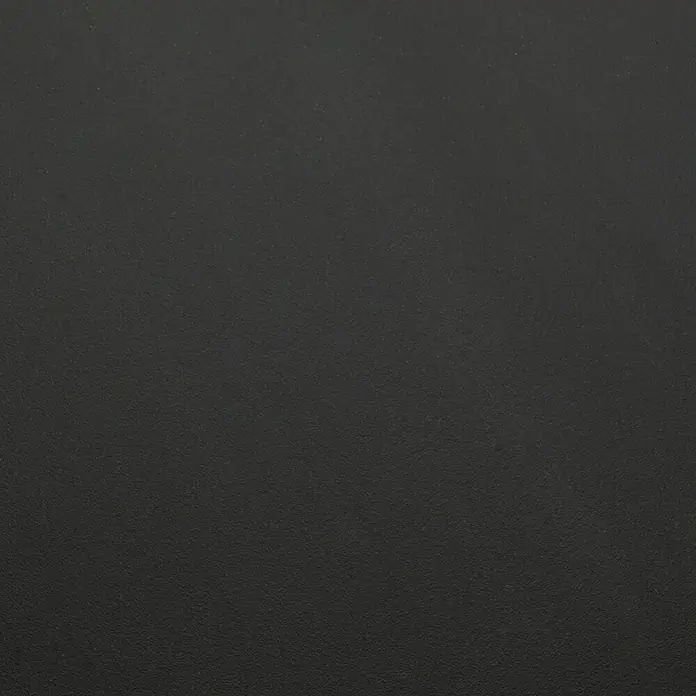MDF-Platte Fixmaß - Schwarz, 1.398 x 1.033 x 10 mm - Einfarbige, dunkle Textur, ideal als Hintergrund oder für subtile Designelemente, die eine minimalistische Ästhetik unterstützen.
