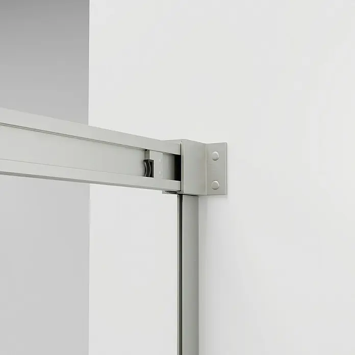 GME Mampara de ducha frontal Basic - L x An x Al: 80 x 140 x 196 cm, Vidrio serigrafiado, Nickel - Detalle de un carril guía y soporte de pared de aluminio para cabina de ducha que muestra funcionalidad moderna.