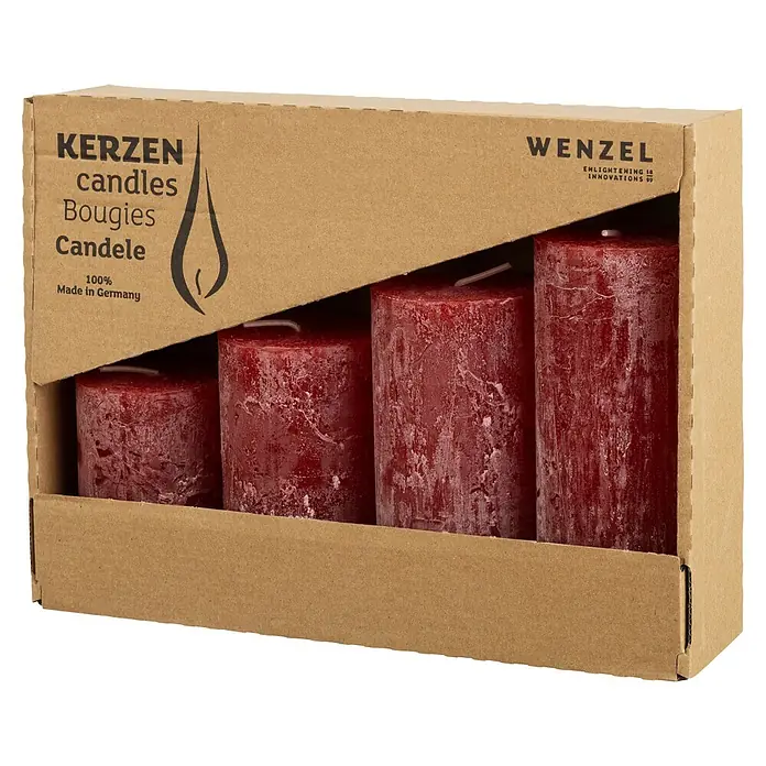Stumpenkerzen-Set Rustic Safe - 4 -tlg., Rubin - Rote Stumpenkerzen von Wenzel im Karton. Kerzen in verschiedenen Größen, hergestellt in Deutschland, für eine stimmungsvolle Atmosphäre.