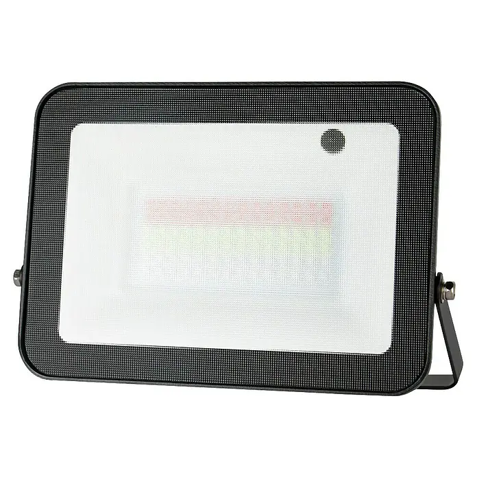 Alverlamp Proyector LED Memo - 50 W - Primer plano de un foco LED con carcasa negra y difusor blanco, ideal para iluminación exterior y seguridad.