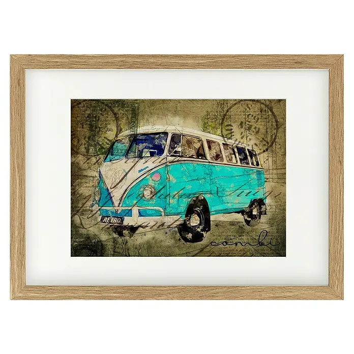 Papermoon Bild - VW Combi Tosca, B x H: 80 x 60 cm, Mit Passepartout, Rahmen Eiche - Gerahmtes Bild eines Vintage-VW-Busses im Retro-Design mit Schriftzug-Hintergrund, das Nostalgie und Reiselust weckt.