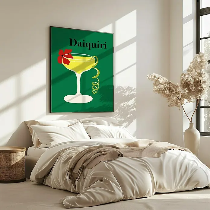 Papermoon Bild - Daiquiri, B x H: 50 x 70 cm, Mit Passepartout, Rahmen Eiche - Poster "Daiquiri" in stilvollem Schlafzimmerambiente. Das grüne Poster mit Cocktailmotiv hängt über einem gemütlichen Bett.