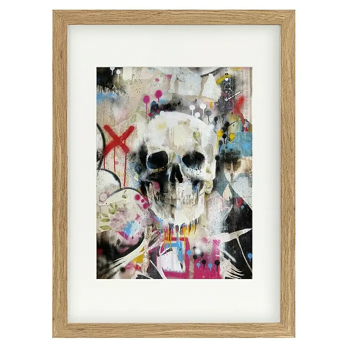 Papermoon Bild - Skull, B x H: 100 x 140 cm, Mit Passepartout, Rahmen Eiche - Gerahmtes Kunstwerk mit einem Schädelmotiv in lebendigen Graffiti-Farben, das eine moderne und ausdrucksstarke Dekoration darstellt.