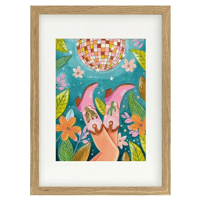 Papermoon Bild - Boots and Disco, B x H: 40 x 50 cm, Mit Passepartout, Rahmen Eiche - Gerahmtes Kunstwerk mit pinken Cowboystiefeln, Kakteen und Discokugel auf blauem Grund, verleiht jedem Raum einen verspielten Touch.
