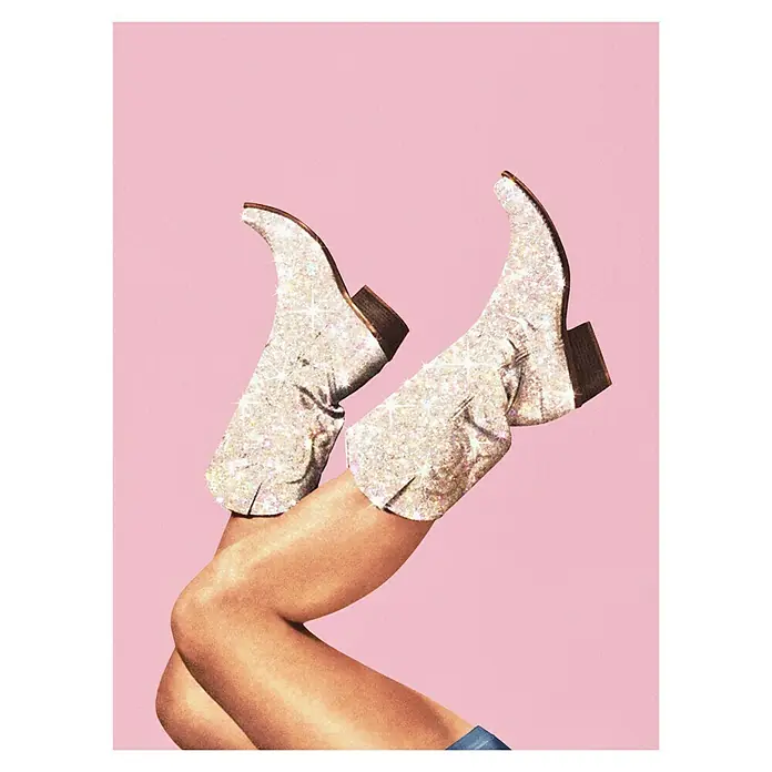 Papermoon Poster - Boots Glitter Pink, B x H: 40 x 50 cm, Ohne Passepartout - Glitzernde Cowboystiefel vor rosa Hintergrund. Stylische und auffällige Stiefel für den besonderen Auftritt.