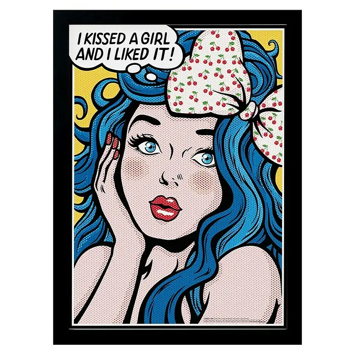 Papermoon Bild - I Kissed a Girl, B x H: 80 x 110 cm, Ohne Passepartout, Rahmen Schwarz - Pop-Art-Druck mit einem Mädchen mit blauen Haaren und einer Kirschschleife, das den Ausruf „I kissed a Girl and I liked it!“ denkt.