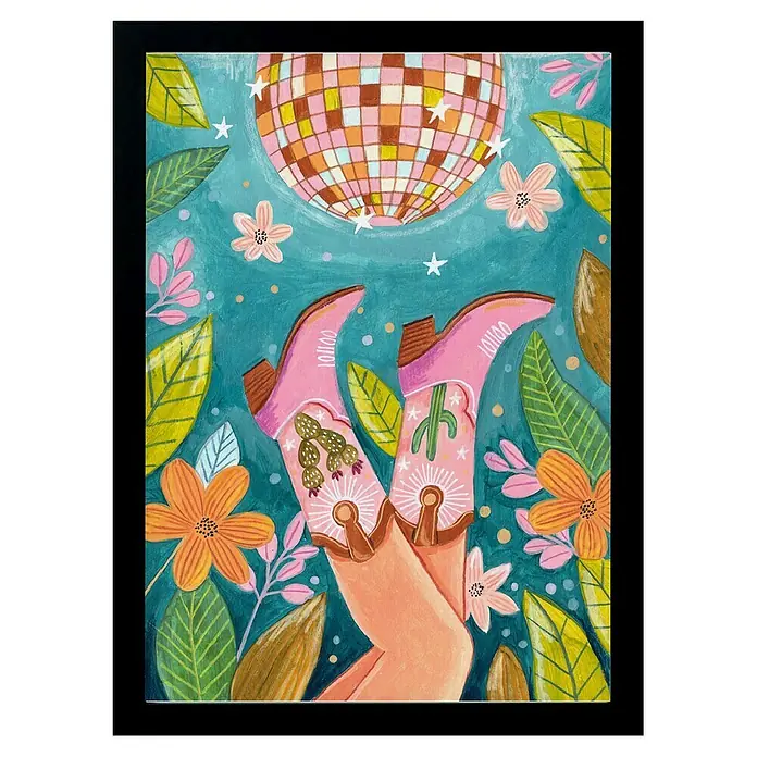 Papermoon Bild - Boots and Disco, B x H: 80 x 110 cm, Ohne Passepartout, Rahmen Schwarz - Farbenfrohe Illustration von rosa Cowboystiefeln mit Kaktusmotiven, umgeben von Blumen und einer Discokugel.