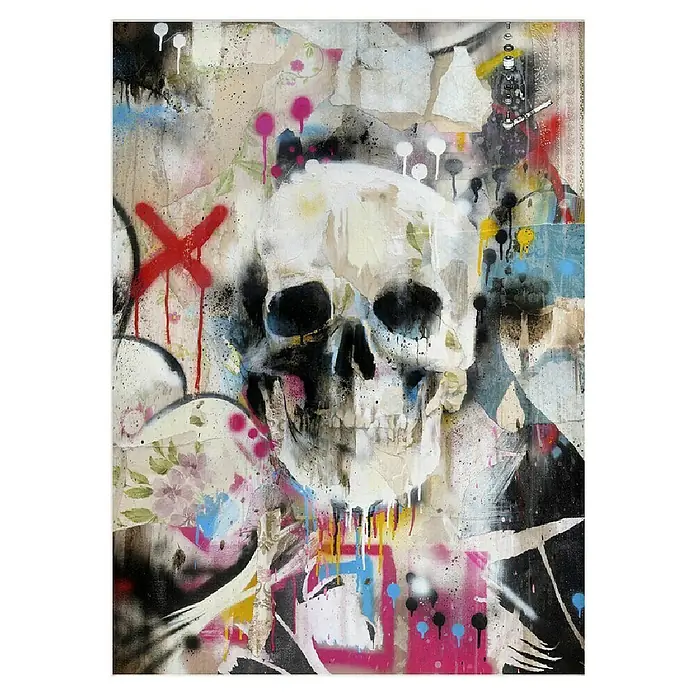 Papermoon Poster - Skull, B x H: 70 x 100 cm, Mit Passepartout - Abstrakte Kunst mit einem weißen Schädel im Zentrum, umgeben von Graffiti-Elementen und Farbspritzern für einen modernen Look.