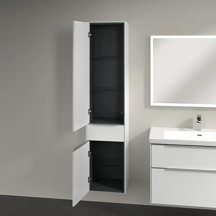 Villeroy & Boch Subway 3.0 Hochschrank - B x T x H: 40 x 36,2 x 171 cm, 1x Schublade, 2x Tür, Brilliant White, Farbe Griff: Aluminium glänzend, DIN Anschlag: Links - Badezimmer-Hochschrank mit offenen Türen, der seine Glasböden und sein schlankes Design offenbart. Moderne Badmöbel für stilvolle Aufbewahrung.