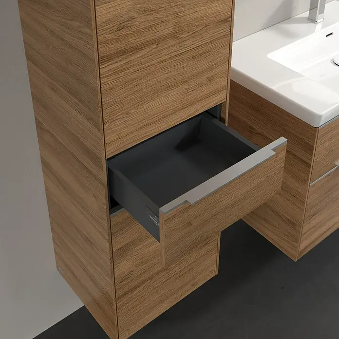 Villeroy & Boch Subway 3.0 Hochschrank - B x T x H: 40 x 36,2 x 171 cm, 1x Schublade, 2x Tür, Kansas Oak, Farbe Griff: Aluminium glänzend, DIN Anschlag: Links - Der moderne Waschtischunterschrank in Holzoptik mit einer Schublade bietet stilvollen Stauraum im Badezimmer.