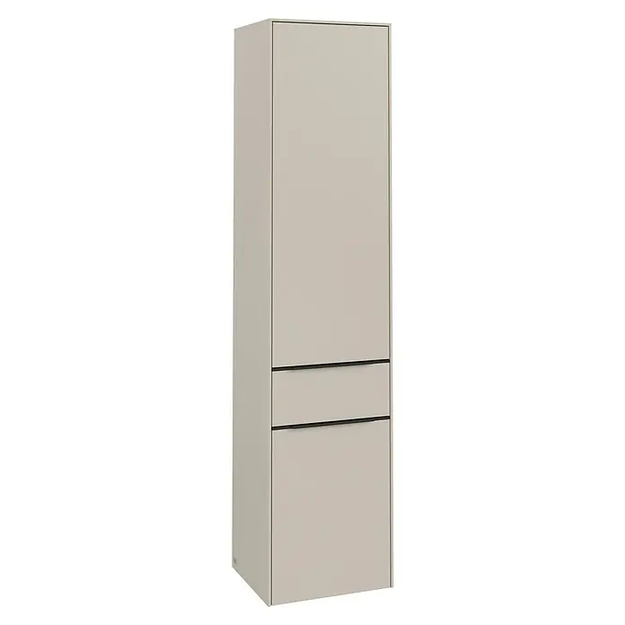 Villeroy & Boch Subway 3.0 Hochschrank - B x T x H: 40 x 36,2 x 171 cm, 1x Schublade, 2x Tür, Cashmere Grey, Farbe Griff: Volcano black, DIN Anschlag: Links - Ein schlanker, hoher Schrank in Beige mit zwei Schubladen und klaren Linien, ideal für moderne Wohnräume zur stilvollen Aufbewahrung.
