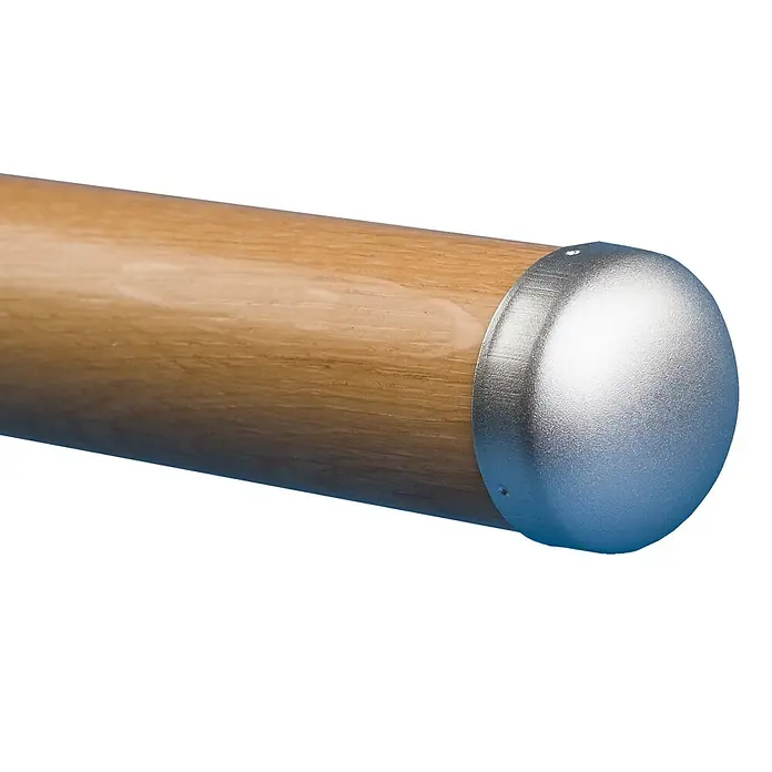 Dolle Handlauf-Set PS 052 - Eiche, Lackiert, Länge: 150 cm - Detailansicht einer hölzernen Gardinenstange mit silberfarbener Endkappe. Dekorative und funktionelle Raumausstattung.