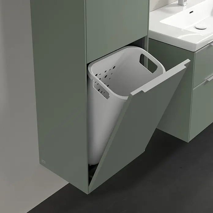 Villeroy & Boch Subway 3.0 Hochschrank - B x T x H: 40 x 36,2 x 171 cm, 1x Klappe mit Wäschekorb, 1x Tür, Soft Green, Farbe Griff: Aluminium glänzend, DIN Anschlag: Links - Badezimmermöbel mit integriertem, schwenkbarem Wäschekorb für effiziente Raumnutzung und stilvolle Badgestaltung.