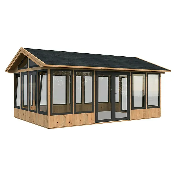 Palmako Gartenhaus Isabella - Außenmaß inkl. Dachüberstand (B x T): 661 x 465 cm, Tauchgrundiertes Holz, Hellbraun - Eine detaillierte Aufnahme eines eleganten Gartenhauses mit Glasfenstern und dunklen Rahmen unter einem schützenden, geneigten Dach.