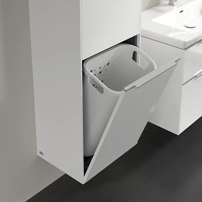 Villeroy & Boch Subway 3.0 Hochschrank - B x T x H: 40 x 36,2 x 171 cm, 1x Klappe mit Wäschekorb, 1x Tür, Brilliant White, Farbe Griff: Aluminium glänzend, DIN Anschlag: Links - Einbauschrank mit integriertem Wäschekorb, der sich durch eine Klappe öffnen lässt. Ideal für Badezimmer, um Wäsche diskret zu verstauen.