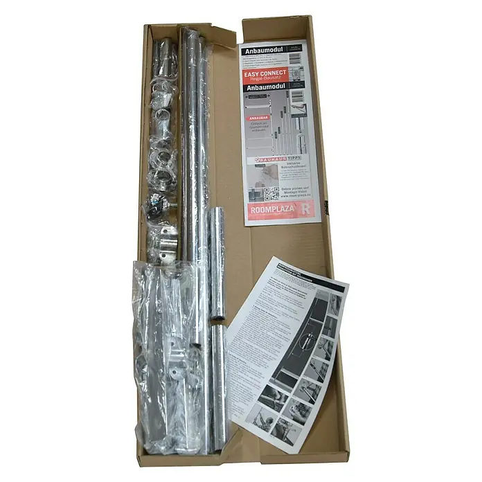 Easy Connect Regalsystem-Anbaumodul - Passend für: 3 Regalböden - Das Bild zeigt ein Regalbausatz "Anbaumodul" in einem Karton. Zu sehen sind Rohre, Verbinder und eine Montageanleitung.