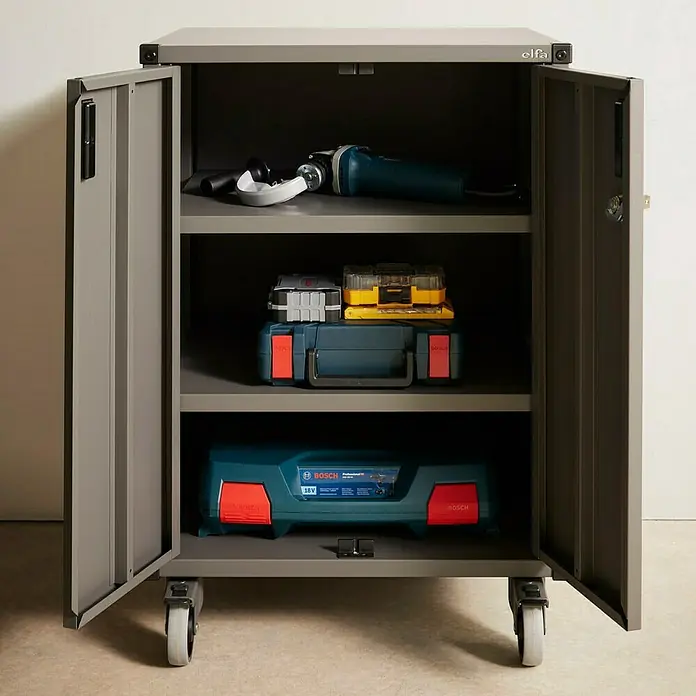 Elfa Garage+ by Elfa Unterschrank - L x B x H: 53,1 x 60,5 x 76,7 cm, Grau matt - Metallschrank mit Werkzeugen. Der robuste Schrank bietet Stauraum für Werkzeuge und Zubehör, ideal für Werkstatt oder Garage.