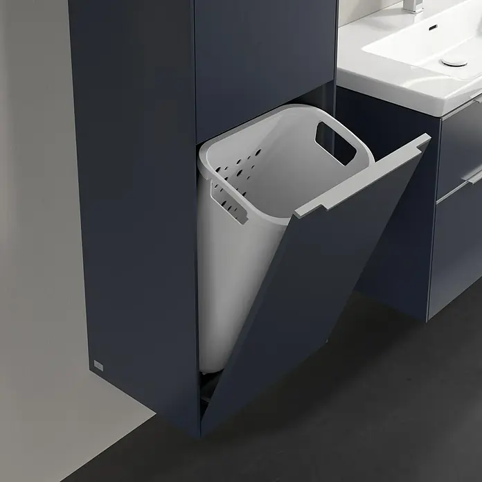 Villeroy & Boch Subway 3.0 Hochschrank - B x T x H: 40 x 36,2 x 171 cm, 1x Klappe mit Wäschekorb, 1x Tür, Marine Blue, Farbe Griff: Aluminium glänzend, DIN Anschlag: Links - Modernes Badezimmerdesign mit dunkelblauem Waschtischunterschrank und integriertem, weißem Wäschekorb. Praktische Badmöbel.