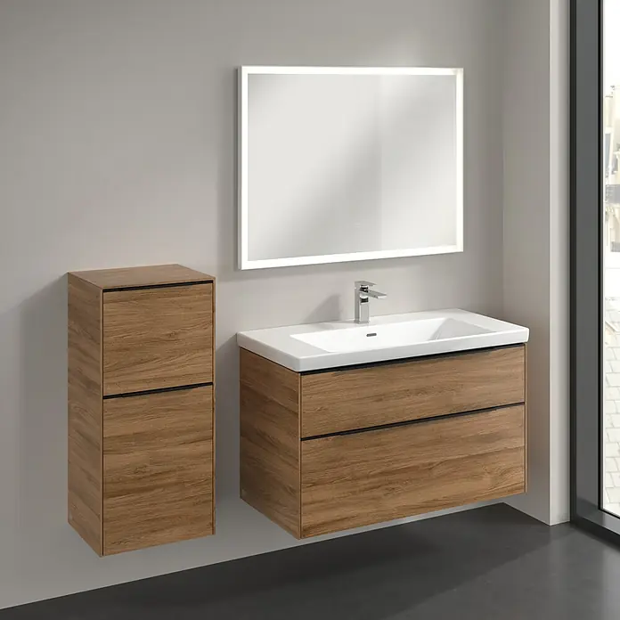 Villeroy & Boch Subway 3.0 Seitenschrank - B x T x H: 40 x 36,2 x 86 cm, Kansas Oak, DIN Anschlag: Links, Farbe Griff: Volcano Black - Badezimmer-Waschtisch mit Holzstruktur und beleuchtetem Spiegel, elegante und moderne Badmöbel für stilvolles Ambiente.