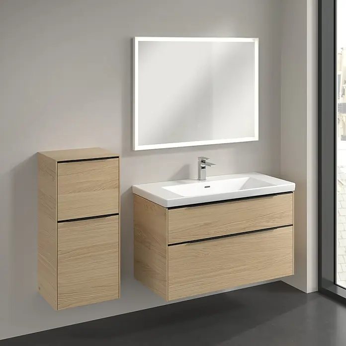 Villeroy & Boch Subway 3.0 Seitenschrank - B x T x H: 40 x 36,2 x 86 cm, Nordik Oak, DIN Anschlag: Links, Farbe Griff: Volcano Black - Elegantes Badezimmer-Set mit Waschtischunterschrank, Spiegelschrank mit Beleuchtung und Hochschrank. Modernes Design für stilvolle Bäder.