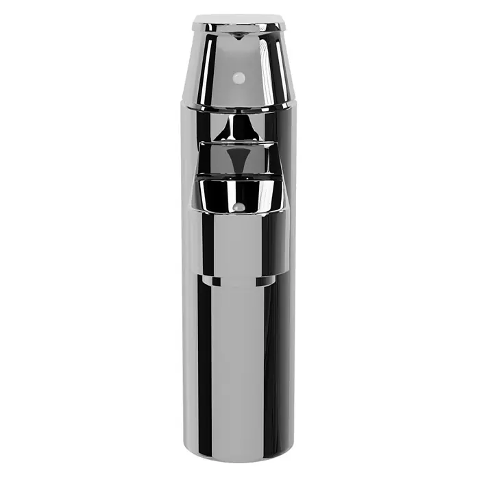 Grohe Eurosmart Cosmopolitan Spültischarmatur - L-Auslauf, Chrom, Glänzend, Schwenkbar - Nahaufnahme eines eleganten, silbernen Wasserfilters, der durch sein schlankes Design und glänzende Oberfläche besticht. Ideal für sauberes, gefiltertes Wasser.