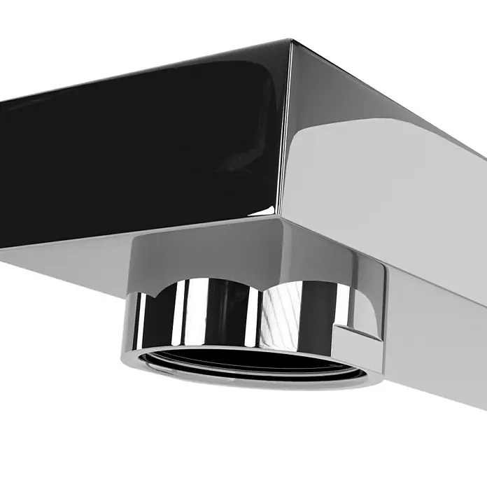 Grohe Eurocube Spültischarmatur - Chrom, Glänzend - Nahaufnahme einer eleganten Chrom-Wasserarmatur, die modernes Design und hochwertige Verarbeitung vereint.