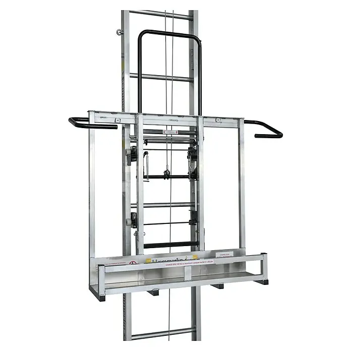 Haemmerlin Maxial Plattenrahmen Horizontal & Vertikal - Aluminium, Passend für: Bauaufzüge Maxial Premium, Excellium & Expert - Produktansicht eines Hammock-Lifts, einer speziellen Hebevorrichtung für Lasten, ideal für Bau und Montage.