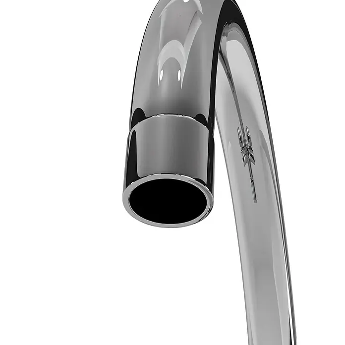 Grohe Concetto Spültischarmatur - Chrom, Glänzend, Wandmontage - Nahaufnahme eines stilvollen, verchromten Wasserhahns, der sich durch modernes Design und hochwertige Verarbeitung auszeichnet.