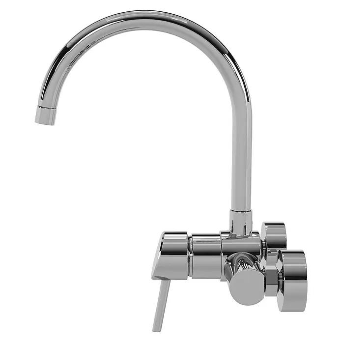 Grohe Concetto Spültischarmatur - Chrom, Glänzend, Wandmontage - Dieses Bild zeigt eine glänzende Chrom-Küchenarmatur. Die Armatur hat einen hohen, gebogenen Auslauf und zwei Griffe für Warm- und Kaltwasser.