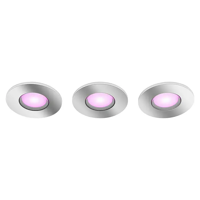 Philips Hue LED-Einbauleuchten-Set rund White and Color Ambience Xamento - 4,2 W, Ø x H: 9,2 x 9,2 cm, Chrome, 3 Stk., RGBW - Reihe von drei LED-Einbaustrahlern mit violettem Licht, ideal für stimmungsvolle Beleuchtung und modernes Design.