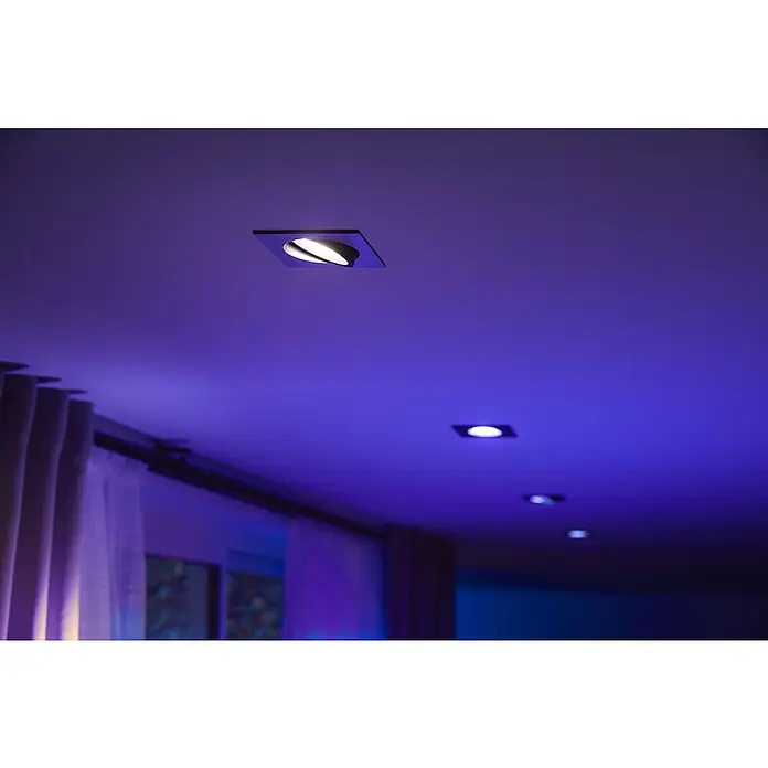 Philips Hue LED-Einbauleuchte White and Color Ambience Centura - 4,2 W, L x B x H: 10 x 9 x 9 cm, Silber, RGBW - Deckenleuchten mit modernem Design, quadratisch und in bläulichem Licht, die eine elegante Atmosphäre schaffen.