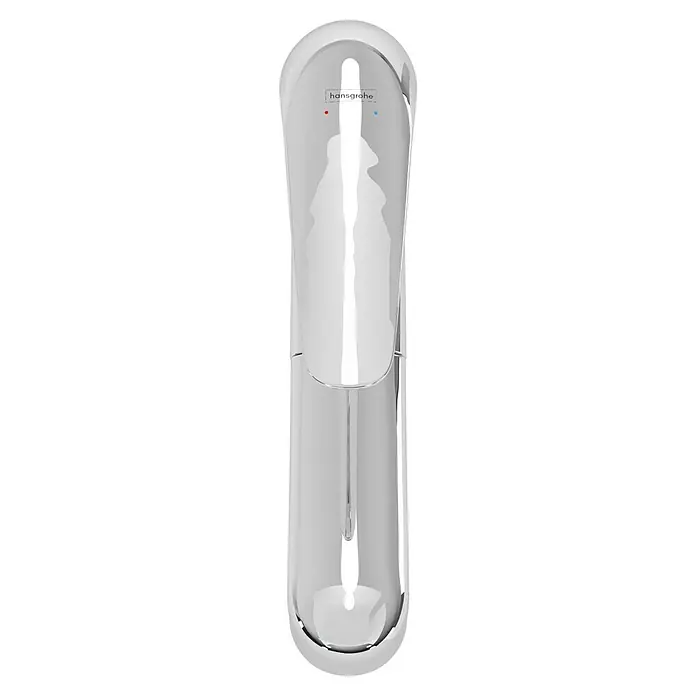 Hansgrohe Focus M41 Grifo de cocina - Cromo, Brillante - Primer plano de un grifo Hansgrohe brillante, que destaca por su diseño elegante y sus líneas claras.