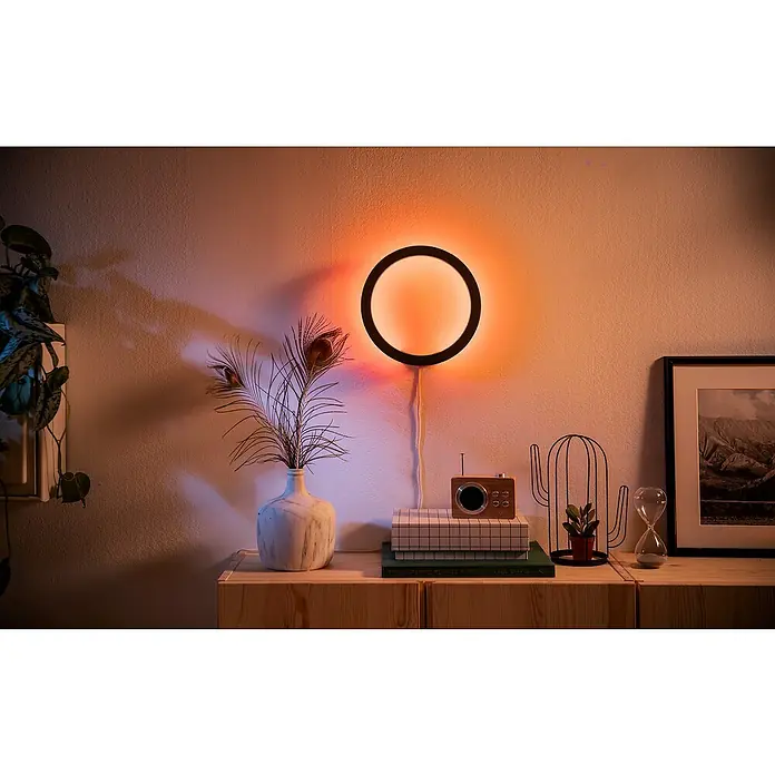 Philips Hue LED-Wandleuchte White and color ambience Sana - 20 W, L x B x H: 5,2 x 22,5 x 22,5 cm, Schwarz, RGBW - Wandleuchte Halo beleuchtet ein stilvolles Interieur. Ein modernes Designelement, das jedem Raum Wärme und Ambiente verleiht.