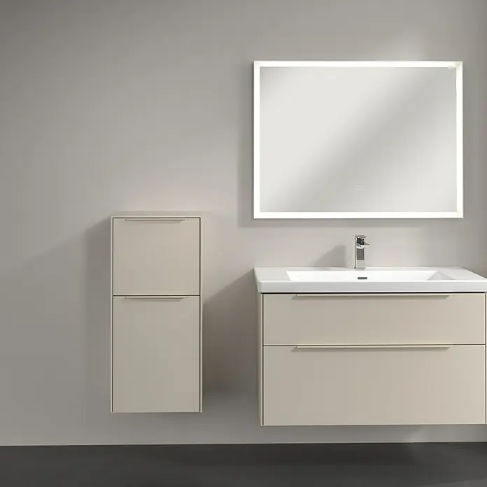Villeroy & Boch Subway 3.0 Seitenschrank - B x T x H: 40 x 36,2 x 86 cm, Cashmere Grey, DIN Anschlag: Links, Farbe Griff: Monochrom - Badezimmer mit Waschtischunterschrank, Hängeschrank und beleuchtetem Spiegel. Elegantes Design für moderne Badezimmer.
