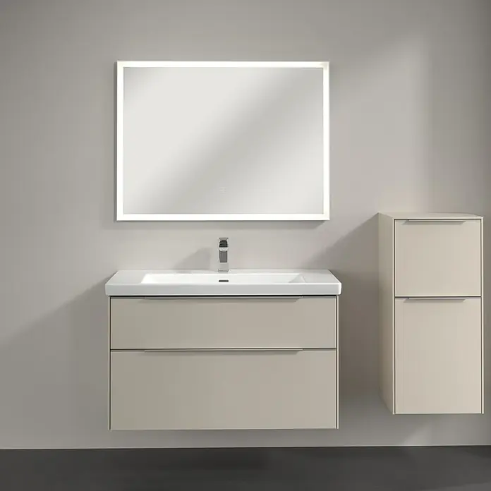 Villeroy & Boch Subway 3.0 Seitenschrank - B x T x H: 40 x 36,2 x 86 cm, Cashmere Grey, DIN Anschlag: Rechts, Farbe Griff: Aluminium glänzend - Modernes Badezimmer-Ensemble mit Waschtischunterschrank und beleuchtetem Spiegel für ein stilvolles Ambiente.