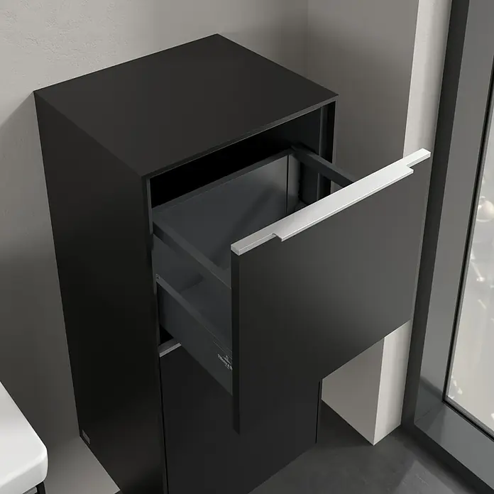 Villeroy & Boch Subway 3.0 Seitenschrank - B x T x H: 40 x 36,2 x 86 cm, Volcano Black, DIN Anschlag: Rechts, Farbe Griff: Aluminium glänzend - Schwarzer Badezimmerschrank mit Schublade und silbernem Griff. Praktische Badmöbel mit viel Stauraum.
