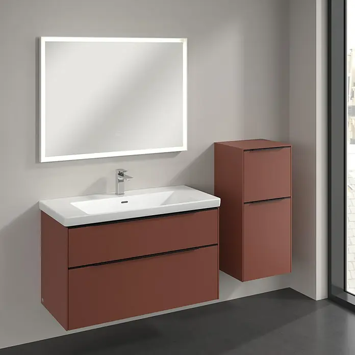 Villeroy & Boch Subway 3.0 Seitenschrank - B x T x H: 40 x 36,2 x 86 cm, Wine Red, DIN Anschlag: Rechts, Farbe Griff: Volcano Black - Moderne Badezimmerkonsole mit Waschtisch, Unterschrank und beleuchtetem Spiegel für ein stilvolles Ambiente.