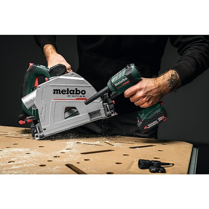 Metabo CAS 18V Pistola de soplado de batería BP 18 LTX BL (18 V, Sin batería, Volumen de aire: 0,7 m³/min) | BAUHAUS