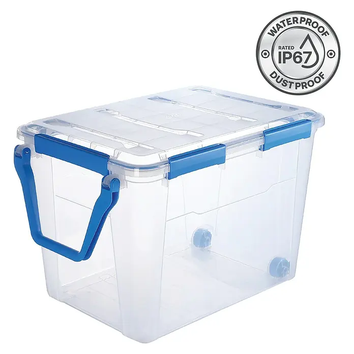 Aufbewahrungsbox Wasserdicht - L x B x H: 66,6 x 46,9 x 45,9 cm, Kunststoff, Transparent - Wasserdichte und staubdichte Kunststoffbox mit blauem Griff und Deckel. Ideal zur Aufbewahrung und zum Transport.