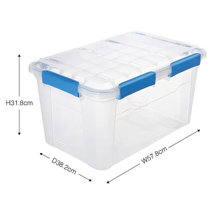 Aufbewahrungsbox Wasserdicht - L x B x H: 57,8 x 38,2 x 31,8 cm, Kunststoff, Transparent - Klarsichtbox mit blauem Verschluss und den Maßen Höhe 31,8 cm, Tiefe 38,2 cm und Breite 57,8 cm.