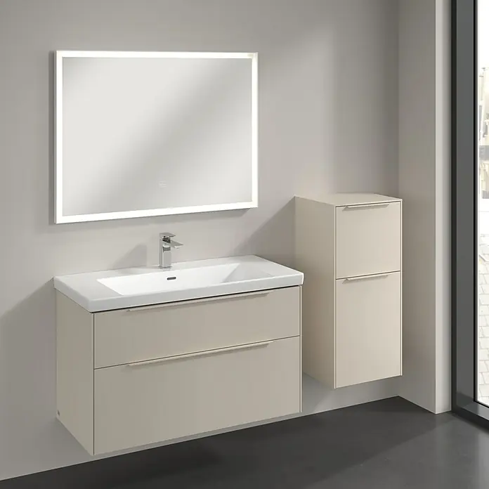 Villeroy & Boch Subway 3.0 Seitenschrank - B x T x H: 40 x 36,2 x 86 cm, Cashmere Grey, DIN Anschlag: Rechts, Farbe Griff: Monochrom - Badezimmer-Waschtisch mit Schubladen und beleuchtetem Spiegel, ergänzt durch einen passenden Hochschrank für zusätzlichen Stauraum.