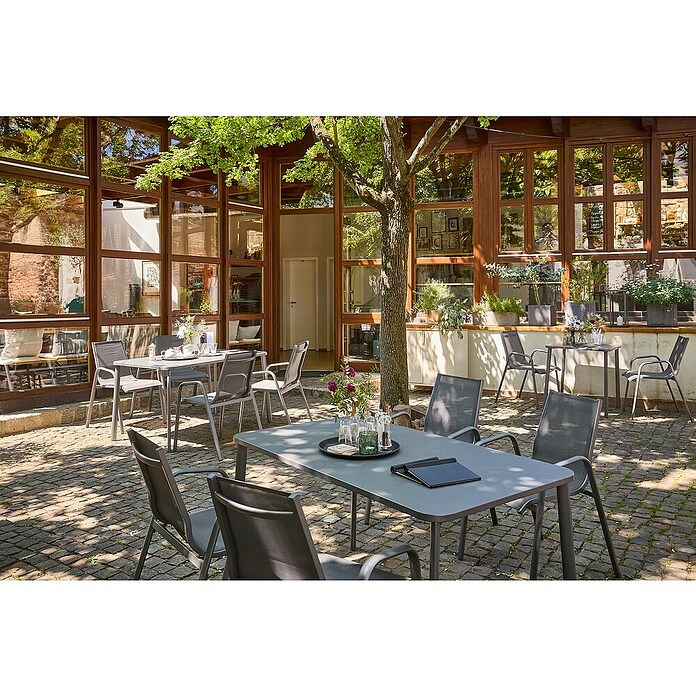 Sunfun Gastro Gartentisch (L x B x H: 142,5 x 82,5 x 75 cm, Stahl, Night-Grey, Stapelbar) | BAUHAUS