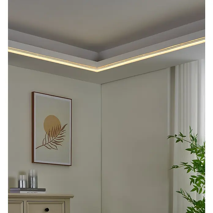 Eglo Connect LED-Stripes Neon-Stripe-Z - 5 cm, Lichtstrom: 3.400 lm, RGBW - Indirekte Beleuchtung mit einem warmen Lichtschein an der Decke sorgt für eine gemütliche Atmosphäre im Raum.