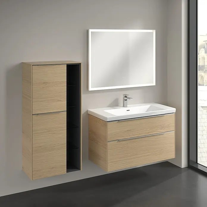 Villeroy & Boch Subway 3.0 Seitenschrank - B x T x H: 57,4 x 36,2 x 120 cm, Nordik Oak, DIN Anschlag: Links, Farbe Griff: Aluminium glänzend - Moderne Badmöbel-Kombination mit Waschtischunterschrank, Spiegelschrank und Hochschrank in Holzoptik für ein stilvolles Badezimmerambiente.