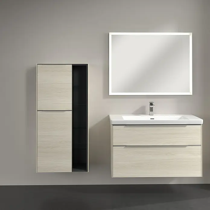Villeroy & Boch Subway 3.0 Seitenschrank - B x T x H: 57,4 x 36,2 x 120 cm, White Oak, DIN Anschlag: Links, Farbe Griff: Aluminium glänzend - Elegantes Badezimmer-Set mit Waschtischunterschrank in Holzoptik, Hochschrank und beleuchtetem Spiegel für ein modernes Ambiente.