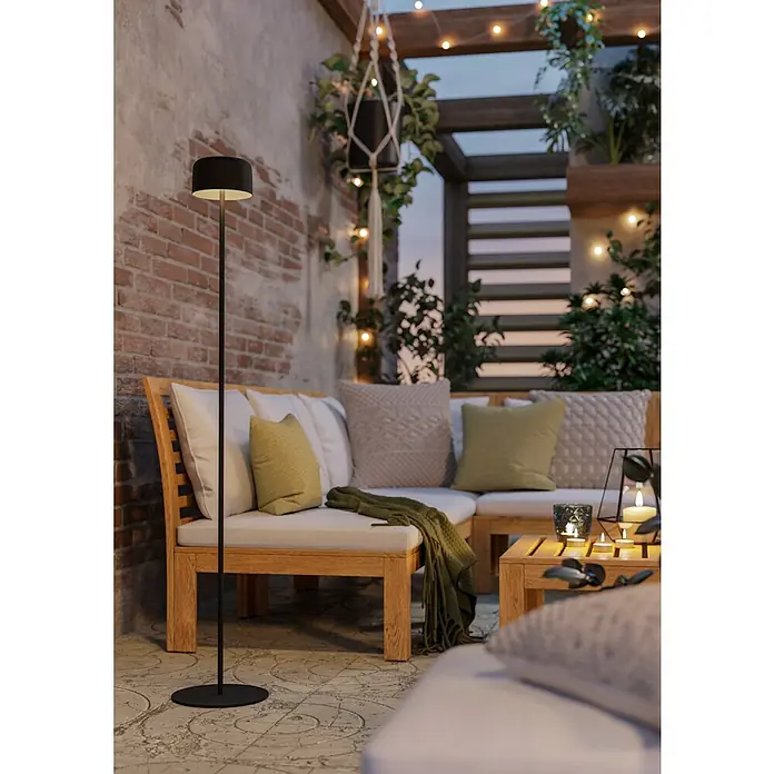 Eglo Solar-Stehleuchte Roccanova-L - Schwarz, IP44, Ø x H: 13,5 x 120 cm - Elegante schwarze Stehleuchte mit einem zylinderförmigen Lampenschirm, ideal für stimmungsvolle Außenbereiche und gemütliche Gartenabende.
