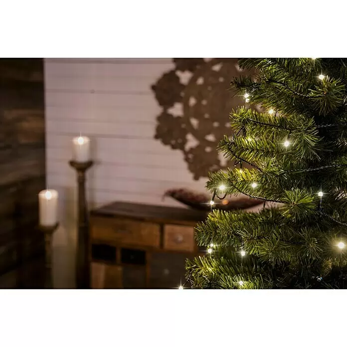 Konstsmide LED-Lichterkette Micro LED - Innen, Lichtfarbe: Warmweiß, Anzahl Leuchtmittel: 50 Stk., Netzbetrieben - Stimmungsaufnahme